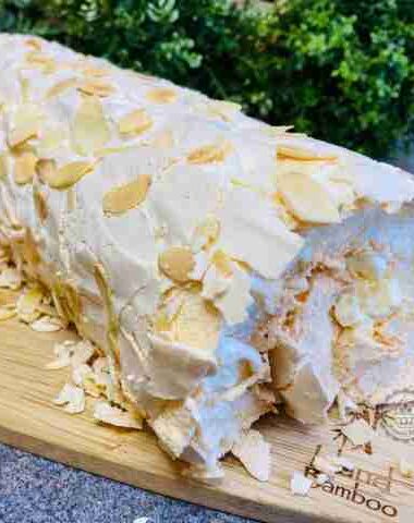 Lemon meringue roulade