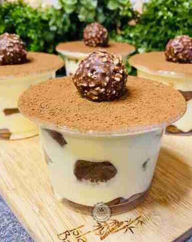 Tiramisu Chocolate Cup